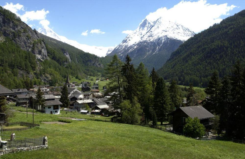 Pension D'Evolène Exteriér fotografie